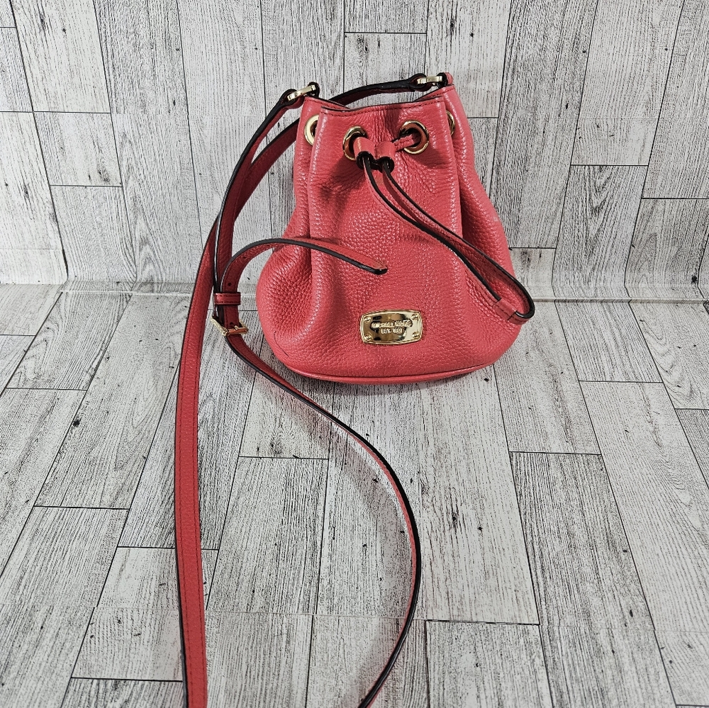 Michael Kors Buckle Bag Purse Coral Pink Pebbled Leather Small Drawstring